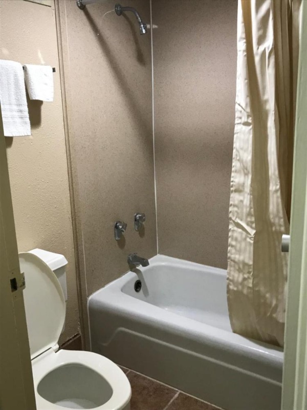 Express Inn image 17