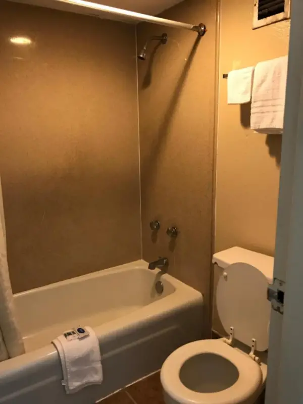 Express Inn 6